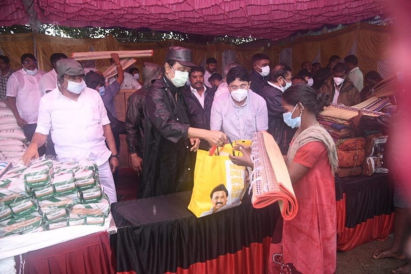 2வது நாளாக களத்தில் இறங்கி சென்னையில் மக்களை பாதுகாக்கும் பணியில் முதலமைச்சர் மு.க.ஸ்டாலின்! (Album)