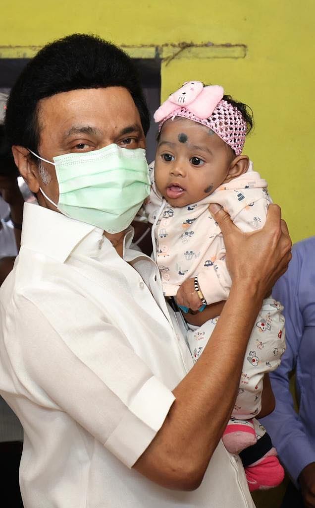 “உங்களுக்கு நான் இருக்கேன்” : இலங்கைத் தமிழர்களின் தேவைகளை கேட்டறிந்த முதலமைச்சர் மு.க.ஸ்டாலின்!