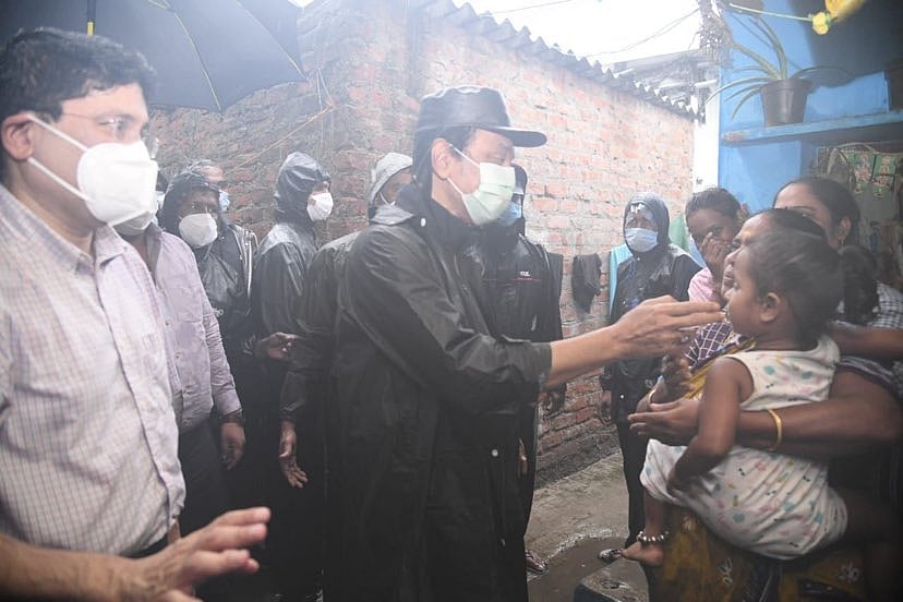 2வது நாளாக களத்தில் இறங்கி சென்னையில் மக்களை பாதுகாக்கும் பணியில் முதலமைச்சர் மு.க.ஸ்டாலின்! (Album)