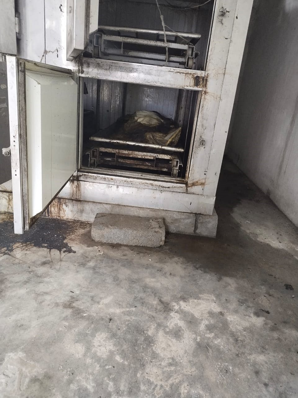 “அழுகிய நிலையில் 15 மாதங்களாக கிடந்த சடலம்” : ESI மருத்துவமனையில் அதிர்ச்சி சம்பவம் - நடந்தது என்ன?