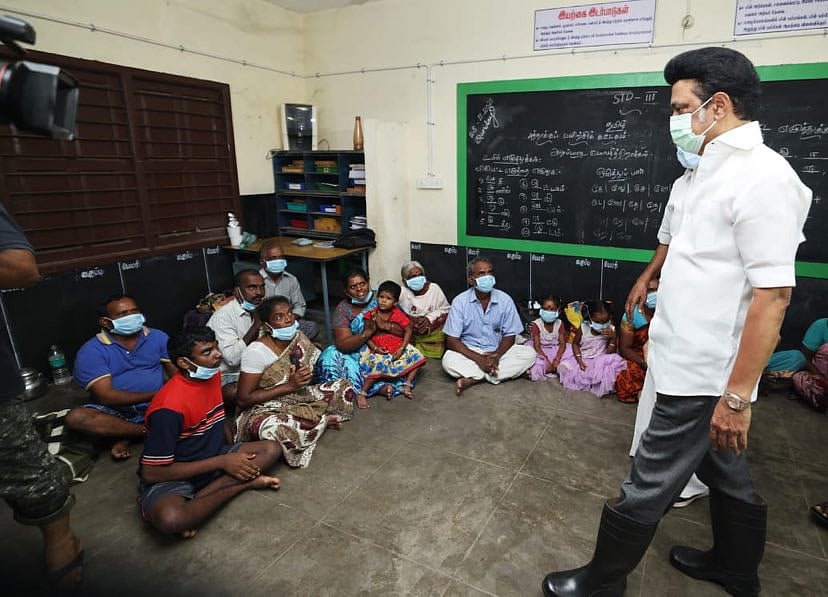 மழை வெள்ளப் பாதிப்பு.. சோர்வின்றி களத்தில் நின்று பணிகளை முடுக்கிவிடும் முதலமைச்சர் மு.க.ஸ்டாலின்! #album