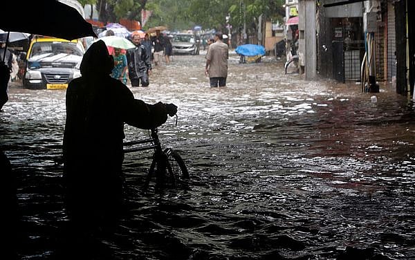 “உயரும் கடல்மட்டம்..கடும் வறட்சி நிலவும்- புவியியல் அமைப்பே மாறும் அபாயம்”: பருவநிலை ஆய்வாளர் எச்சரிக்கை!