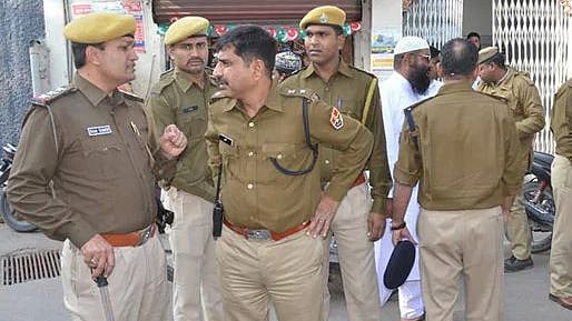 வெள்ளிக் கொலுசுக்கு ஆசைப்பட்டு பெண்ணின் காலை வெட்டிய திருடன்: ராஜஸ்தானில் அதிர்ச்சி!