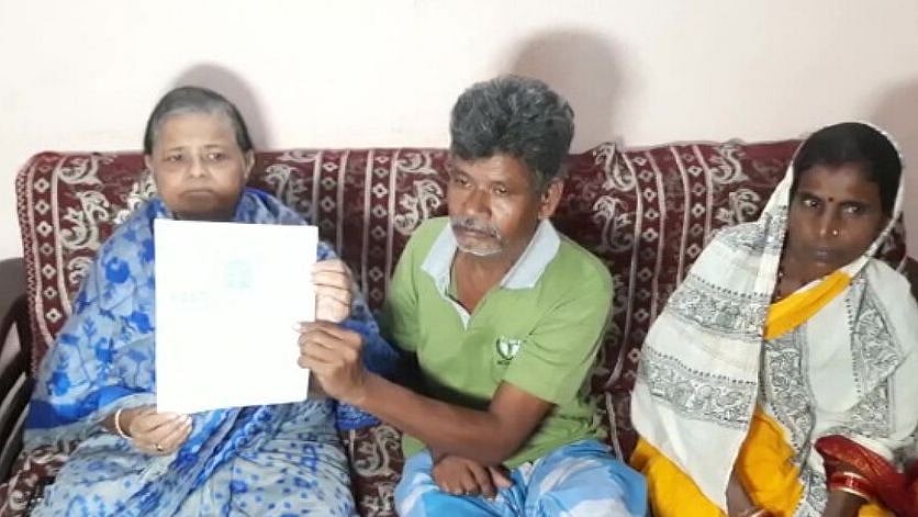 “3 அடுக்குமாடி வீட்டை ரிக்சா ஓட்டுனருக்கு எழுதி வைத்த மூதாட்டி” : ஒடிசாவில் நடந்த நெகிழ்ச்சி சம்பவம்!