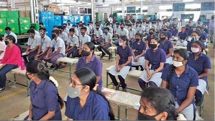 டிசம்பரில் தனித்தேர்வர்களுக்கான முதனிலை தொழிற்தேர்வு; யார் யாரெல்லாம் விண்ணப்பிக்கலாம்? விவரம் இதோ!