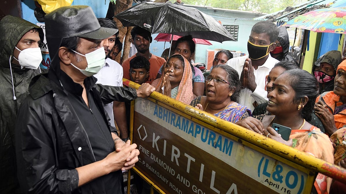 கனமழையில் அரசு இயந்திரத்தை ஒருநொடியும் தாமதம் இல்லாமல் இயக்கும் முதல்வர்: நம்பிக்கை விதைக்கும் திமுக அரசு