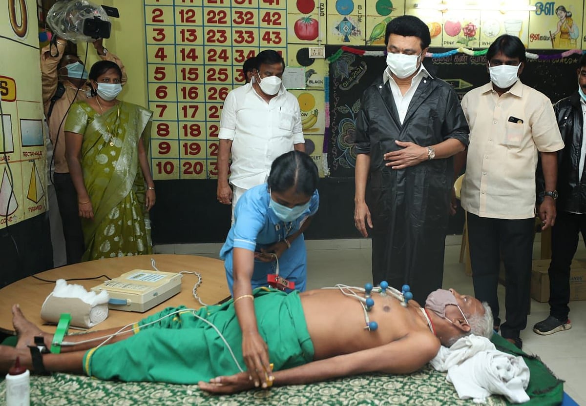 ”மக்களுக்கு வழங்கும் உணவின் சுவை, தரத்தை ஆய்வு செய்த முதலமைச்சர் மு.க.ஸ்டாலின்” - புகைப்படத் தொகுப்பு!