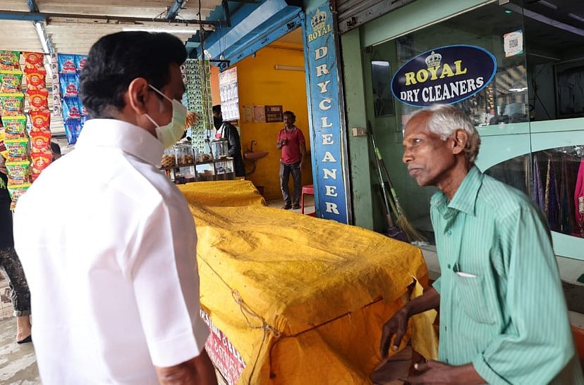 மழை வெள்ளப் பாதிப்பு.. சோர்வின்றி களத்தில் நின்று பணிகளை முடுக்கிவிடும் முதலமைச்சர் மு.க.ஸ்டாலின்! #album