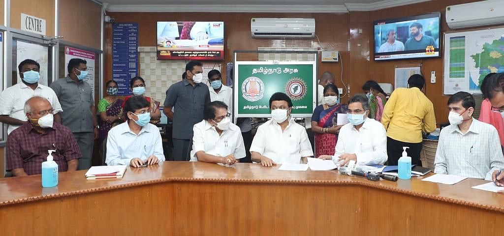 4வது நாளாக ஓயாத மழை; சூறாவளியாய் சுழலும் மக்கள் முதலமைச்சர்! (புகைப்படத் தொகுப்பு)