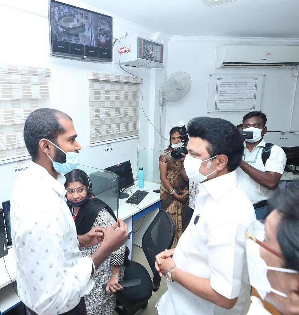 4வது நாளாக ஓயாத மழை; சூறாவளியாய் சுழலும் மக்கள் முதலமைச்சர்! (புகைப்படத் தொகுப்பு)