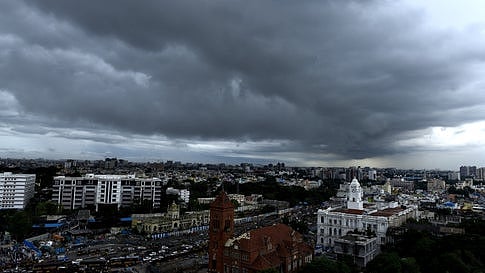 ”இன்னும் தமிழ்நாட்டில் மழை ஓய்ந்துவிடவில்லை” : நவ.,23 வரை இந்த மாவட்டங்களில் கனமழை பெய்யக்கூடும்!