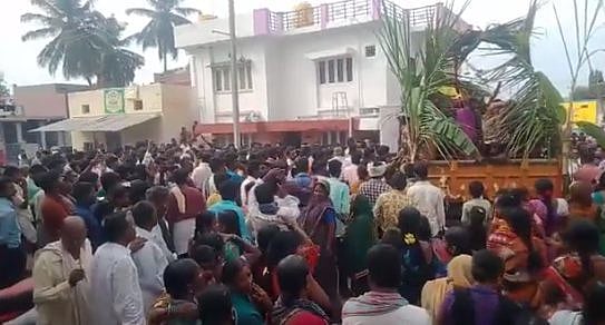 விபத்தில் பலியான 1 ரூபாய் பிச்சைக்காரர்; ஊரே சேர்ந்து இறுதி ஊர்வலம் நடத்திய நெகிழ்ச்சி: என்ன காரணம்?