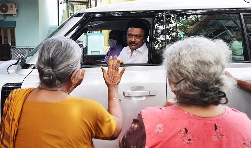 அதிமுகவின் புனைவுகள் போகியில் பொசுங்கும்.. மக்கள்  மனதில் மாறாத இடத்தைப் பெற்ற முதல்வர் மு.க.ஸ்டாலின் !