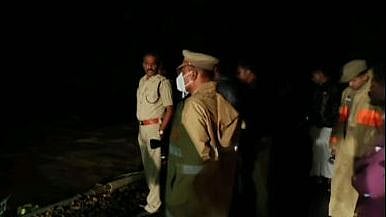 “தலைதீபாவளி கொண்டாட சொந்த ஊருக்கு வந்த கர்ப்பிணி பெண் பரிதாப பலி” : சோகத்தில் மூழ்கிய கிராம மக்கள்!