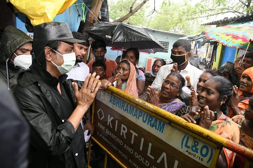 2வது நாளாக களத்தில் இறங்கி சென்னையில் மக்களை பாதுகாக்கும் பணியில் முதலமைச்சர் மு.க.ஸ்டாலின்! (Album)