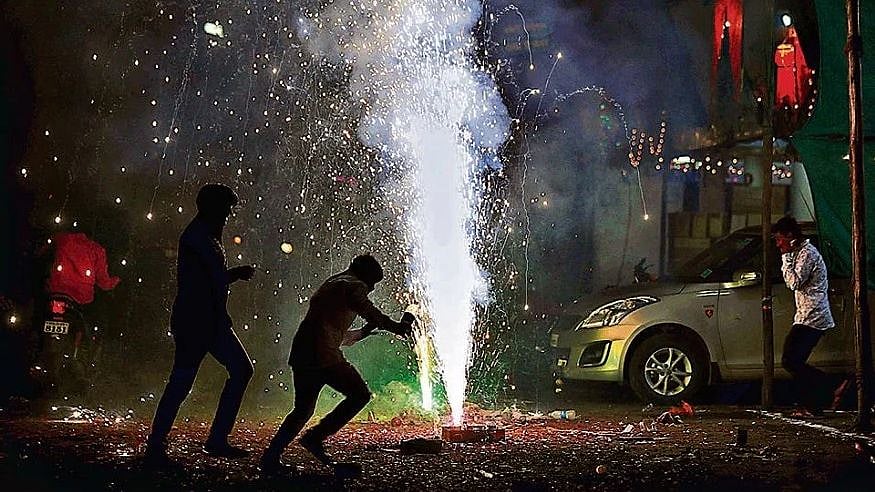 வெடி விபத்துகளை சமாளிக்க தமிழ்நாடு முழுவதும் தனி வார்டு அமைப்பு - திமுக அரசின் முன்னெச்சரிக்கை நடவடிக்கை!