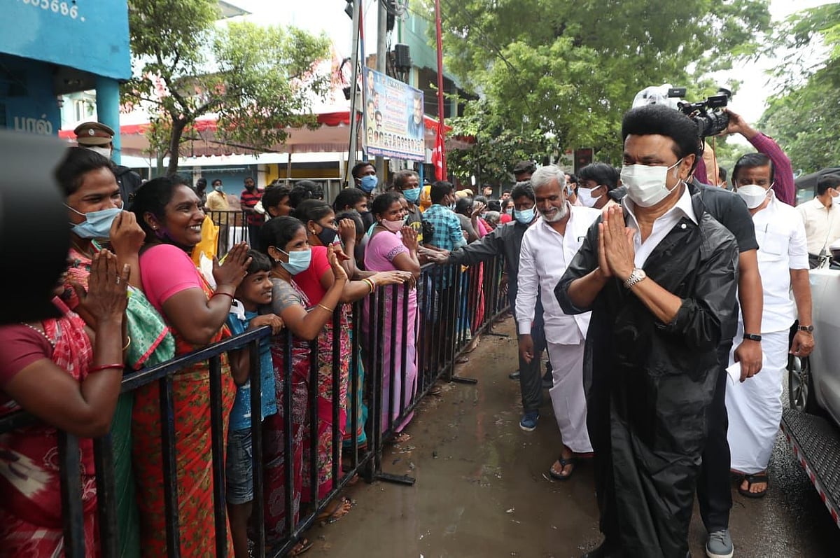 ”மக்களுக்கு வழங்கும் உணவின் சுவை, தரத்தை ஆய்வு செய்த முதலமைச்சர் மு.க.ஸ்டாலின்” - புகைப்படத் தொகுப்பு!