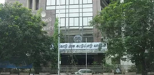 “வாரம் ஒருநாள் இனி வாகனங்களில் வரக்கூடாது” : தமிழ்நாடு மாசு கட்டுப்பாடு வாரியம் எடுத்த அதிரடி முடிவு!