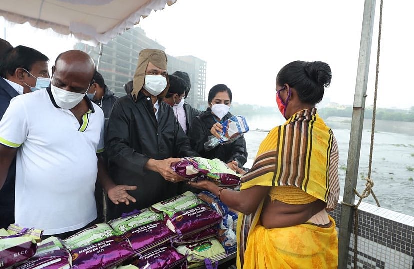 காலையில் தொடங்கி மாலை வரை மழை பாதிப்புகளை ஆய்வு செய்து நடவடிக்கைகளை துரிதப்படுத்திய முதலமைச்சர்!