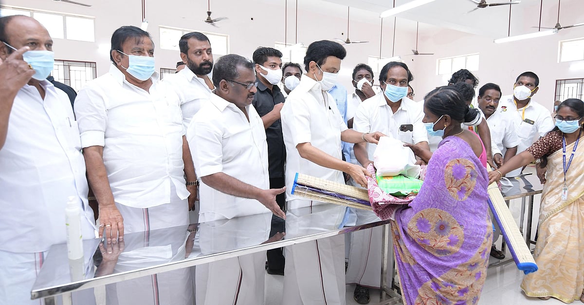 கனமழையால் பாதிக்கப்பட்ட கன்னியாகுமரி... சேதமான பகுதிகளில் ஆய்வு செய்த முதலமைச்சர் மு.க.ஸ்டாலின்! #Album