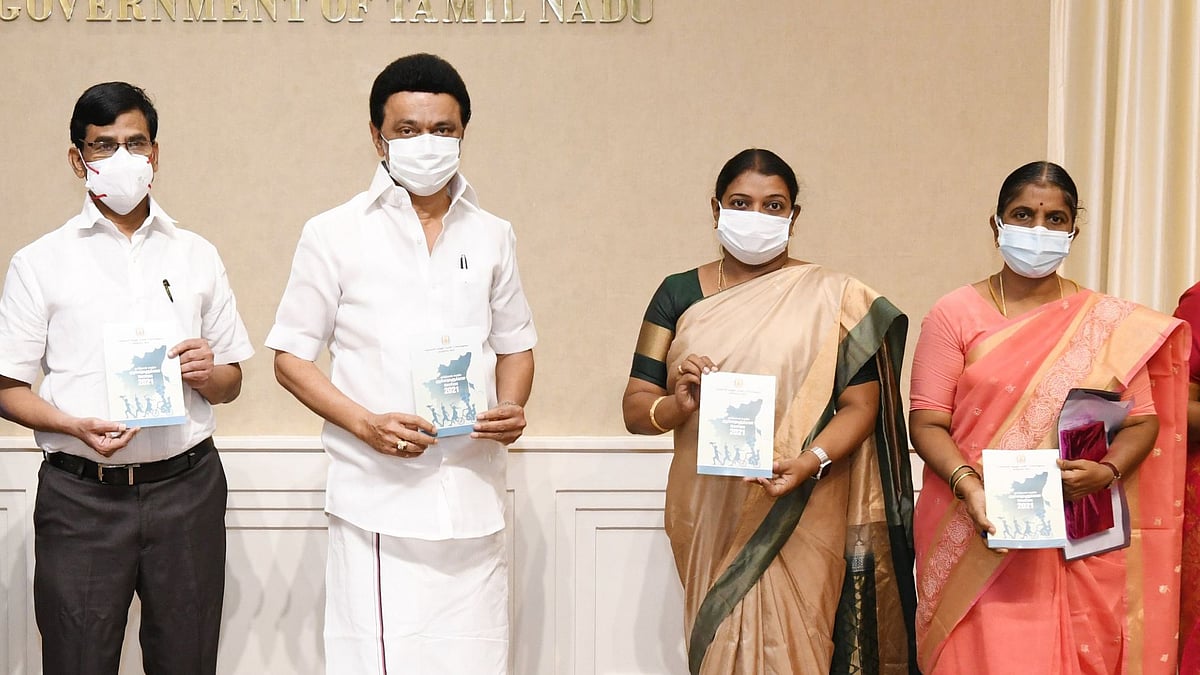 குழந்தை பாதுகாப்பில் தீவிரம் காட்டும் திமுக அரசு “தமிழ்நாடு மாநில குழந்தைகளுக்கான கொள்கை 2021” வெளியீடு!