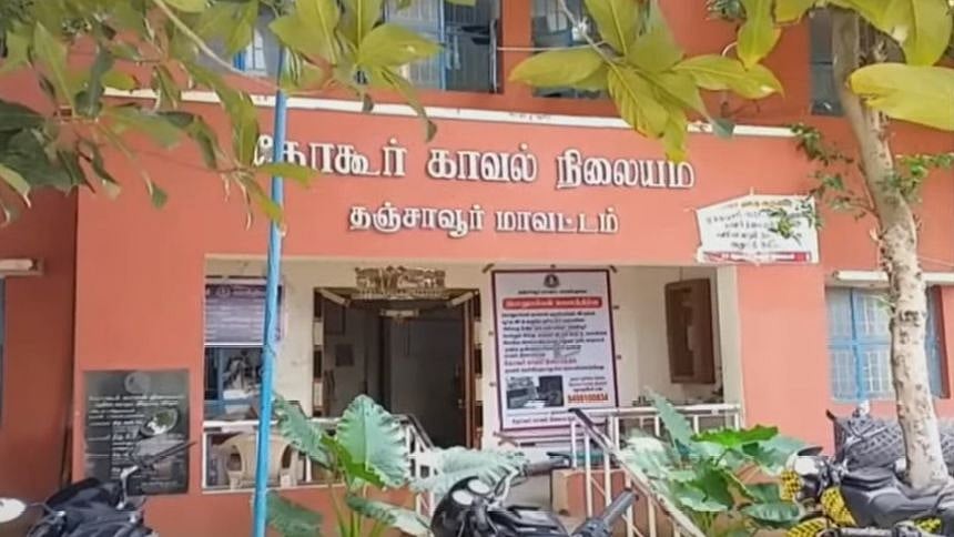 காவல் உதவி ஆய்வாளரைக் கத்தியால் தாக்க முயன்ற இளைஞர்கள்.. 2 பேர் கைது: நடந்தது என்ன?