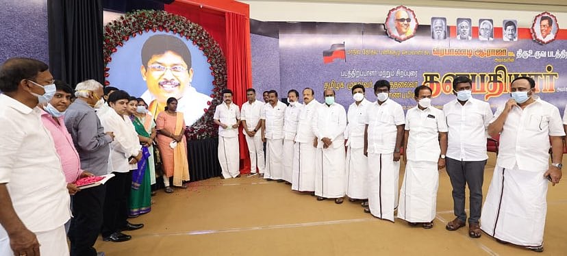 "ரூ.300 கோடியில் நமக்கு நாமே திட்டம்" - சேலம் சென்ற முதலமைச்சர் மு.க.ஸ்டாலின் புகைப்படத் தொகுப்பு!