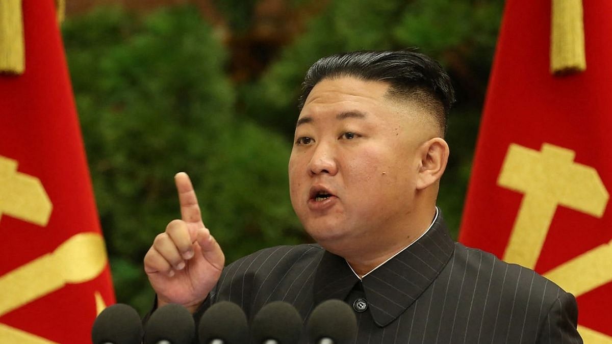 வட கொரியாவில் சிரிக்கத் தடை? : கிம் பற்றி பரவும் தகவல்கள் உண்மையா?