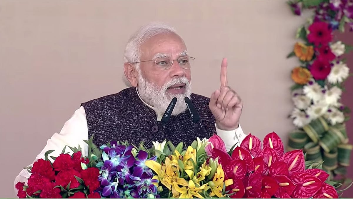நாடாளுமன்றத்துக்கு லீவ் எடுக்காம வாங்க : சத்தம் போட்ட பிரதமர் மோடி - யாரை பார்த்துச் சொன்னார் ?