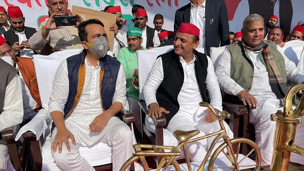 பா.ஜ.கவை வீழ்த்த உருவானது புதிய கூட்டணி.. பதற்றத்தில் மோடி : கலக்கத்தில் அமித்ஷா - சிக்கலில் யோகி!