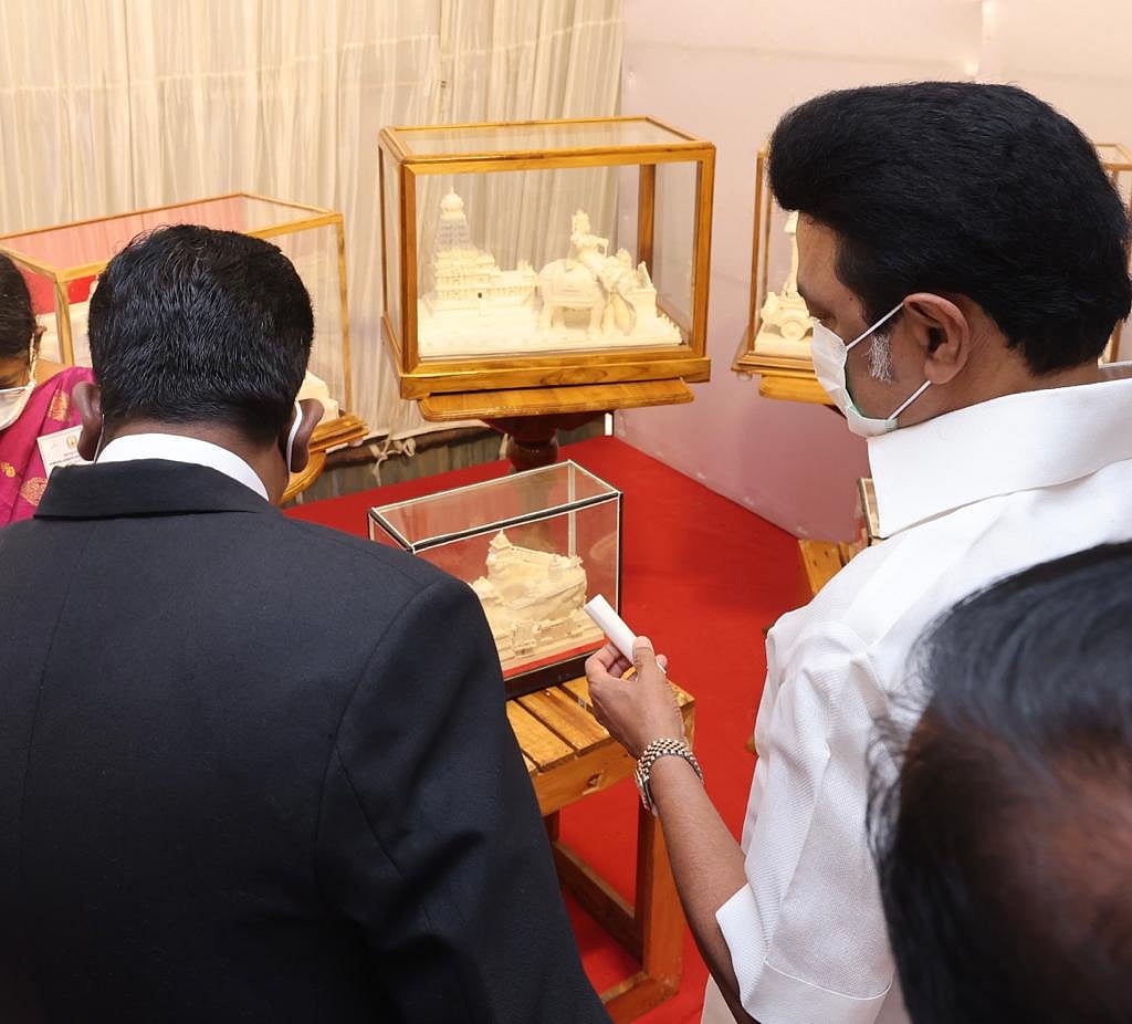 ’சரபோஜி கல்லூரி டூ சரஸ்வதி மஹால் நூலகம்’ - அரசு விழா, ஆய்வு என முதலமைச்சர் மு.க.ஸ்டாலின் ரவுண்டப் (Album)