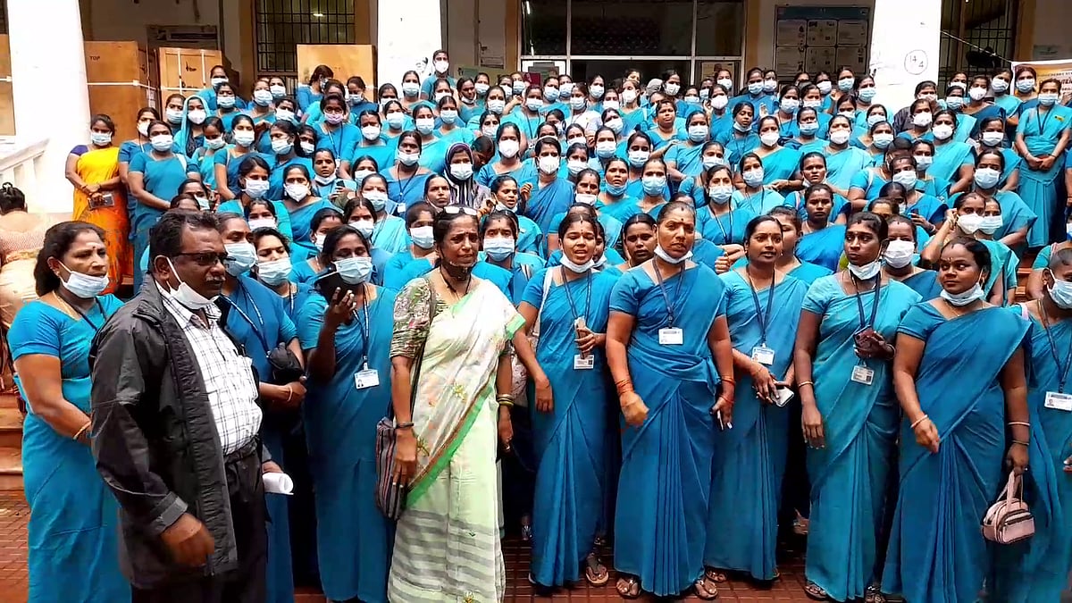 தடுப்பூசி போட வந்தவர்களை திட்டிய கிராமத்தினர்; விசாரிக்காது ஆஷா பணியாளர்களை அழைத்துச் சென்ற புதுவை போலிஸ்