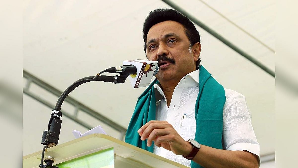 “கால்நடை கடன் வட்டி தள்ளுபடி.. விவசாயிகளின் காவலனாக  திகழும் முதல்வர் மு.க.ஸ்டாலின்” : ‘தினகரன்’ நாளேடு !