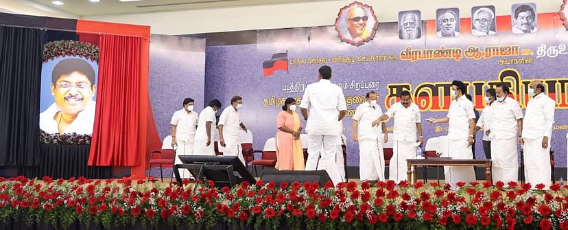 "ரூ.300 கோடியில் நமக்கு நாமே திட்டம்" - சேலம் சென்ற முதலமைச்சர் மு.க.ஸ்டாலின் புகைப்படத் தொகுப்பு!