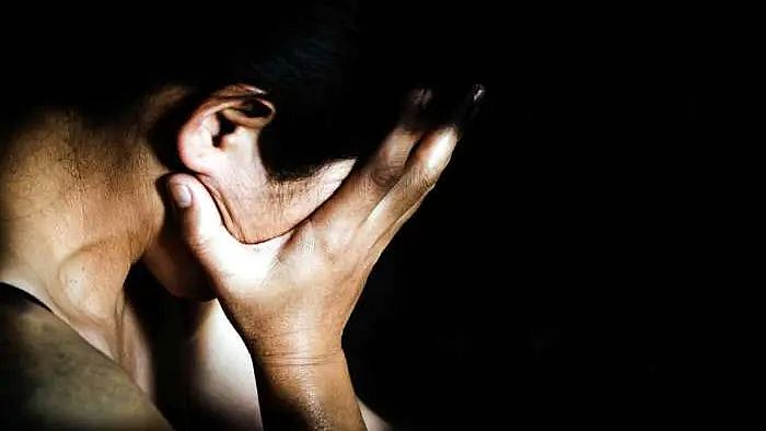 “காதலியின் அந்தரங்க படத்தை வெளியிட்ட காதலன்” : போலிஸிடம் சொன்ன திடுக்கிடும் தகவல் - நடந்தது என்ன?