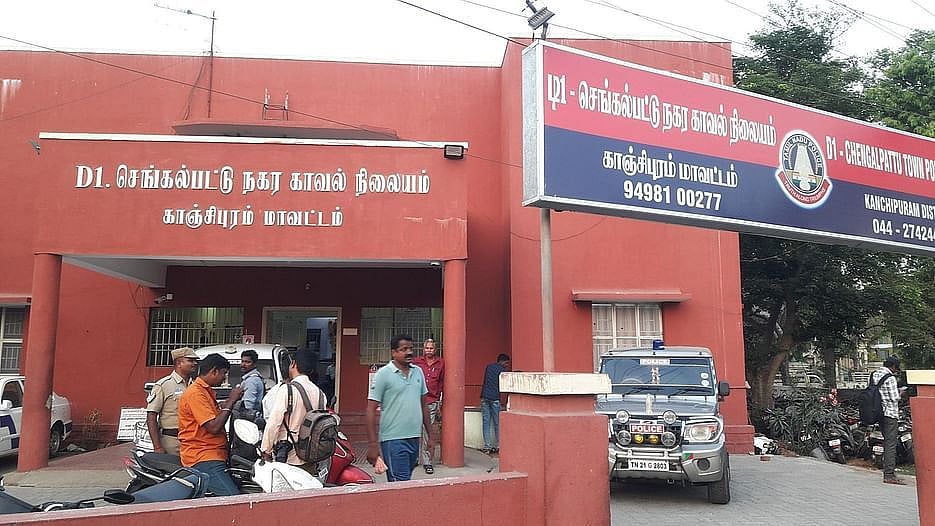 நண்பனை கல்லால் அடித்து கொலை செய்த இளைஞர்... விசாரணையில் பகீர் தகவல்!