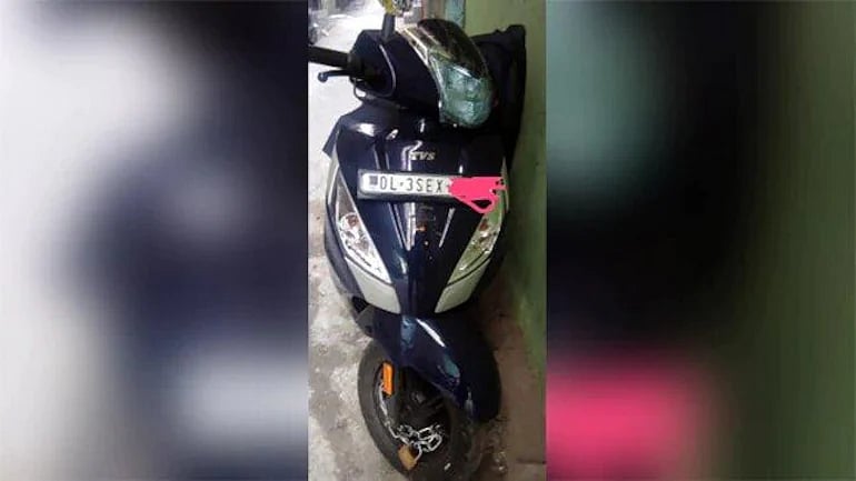’S EX’ என்ற நம்பர் ப்ளேட்டால் மன உளைச்சலுக்கு ஆளான டெல்லி பெண்: நடந்தது என்ன?