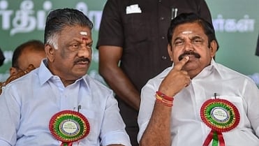 “பேராசிரியர் பெயரை சூட்டியதற்கு எரிச்சல் படுகிறீர்களே.. உண்மை தெரியுமா?” : EPS, OPS-க்கு அமைச்சர் பதிலடி!