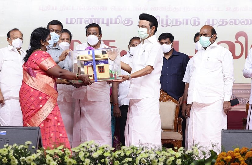 "ரூ.300 கோடியில் நமக்கு நாமே திட்டம்" - சேலம் சென்ற முதலமைச்சர் மு.க.ஸ்டாலின் புகைப்படத் தொகுப்பு!