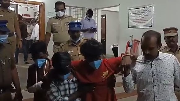 மாமுல் தரமறுத்ததால் சரமாரியாக வெட்டிவிட்டு தப்பிய கும்பல்.. கைது செய்து சிறையில் அடைத்த தனிப்படை போலிஸ்!