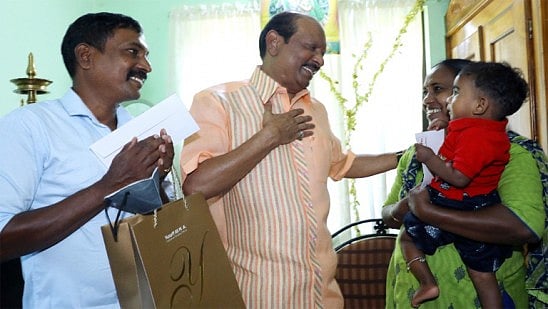 ஹெலிகாப்டர் விபத்து.. உயிரைக் காப்பாற்றியவர்களுக்கு நன்றி மறக்காமல் உதவி செய்த தொழிலதிபர்!