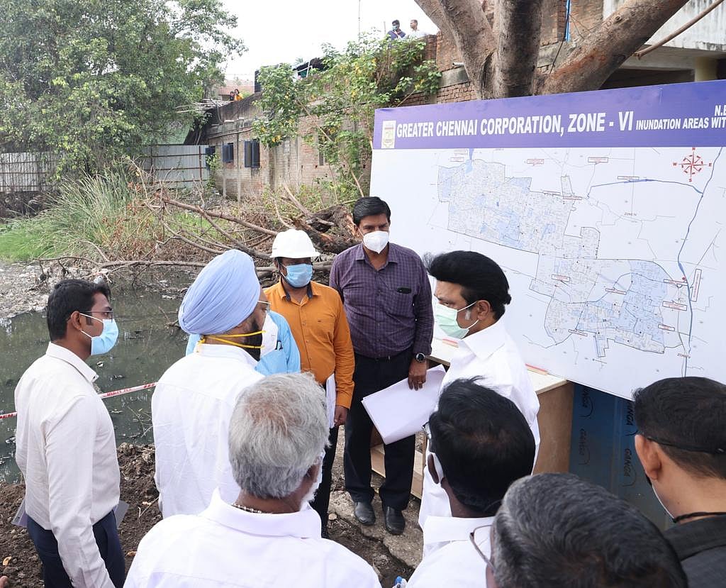 ”அயராது பம்பரமாய் சுழலும் முதலமைச்சர் மு.க.ஸ்டாலின்” - மழை பாதிப்புகள் குறித்து கொளத்தூரில் நேரில் ஆய்வு!