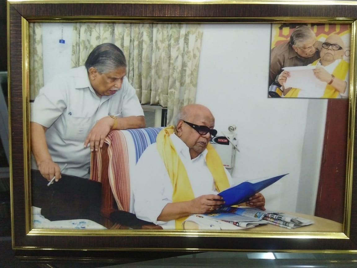 ”இங்க பெருசா எந்த வேலையும் இல்லை; ஆனா ஓடியாந்துடுறேன்.. எதுக்காக?” - கலைஞருடனான சண்முகநாதனின் நினைவலைகள்!