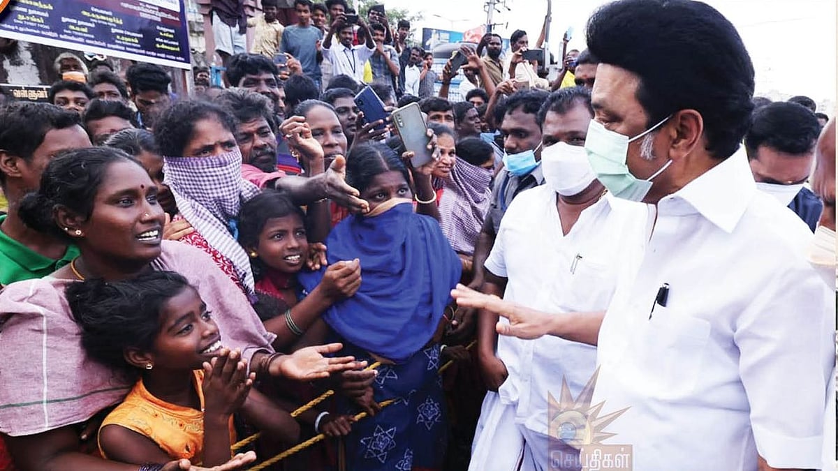 “10 ஆண்டுகளில் தமிழ்நாடு குடிசைகள் இல்லாத மாநிலமாக மாற்றப்படும்” : முதலமைச்சர் மு.க.ஸ்டாலின் உறுதி!