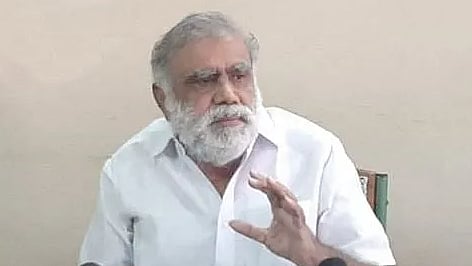 “மக்கள் வரிப்பணத்தை அபகரிக்க சொல்றாரா ஓ.பி.எஸ்?” : புள்ளிவிவரங்களோடு பதிலடி கொடுத்த அமைச்சர் இ.பெரியசாமி!