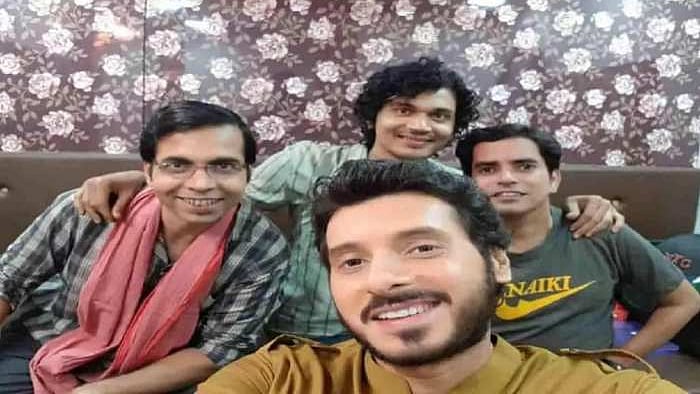 வீட்டில் இறந்துகிடந்த ‘மிர்சாபூர்’ நடிகர்... அழுகிய நிலையில் உடல்... மும்பையில் அதிர்ச்சி!