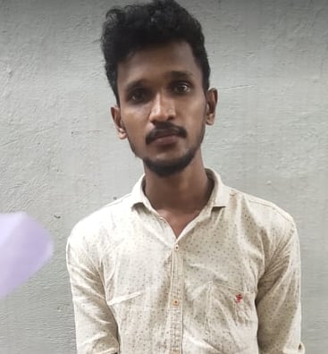 “Instagram-ல் போலி கணக்கு துவங்கி கல்லூரி மாணவிக்கு பாலியல் தொல்லை” : இளைஞரைக் கைது செய்து போலிஸ் அதிரடி!