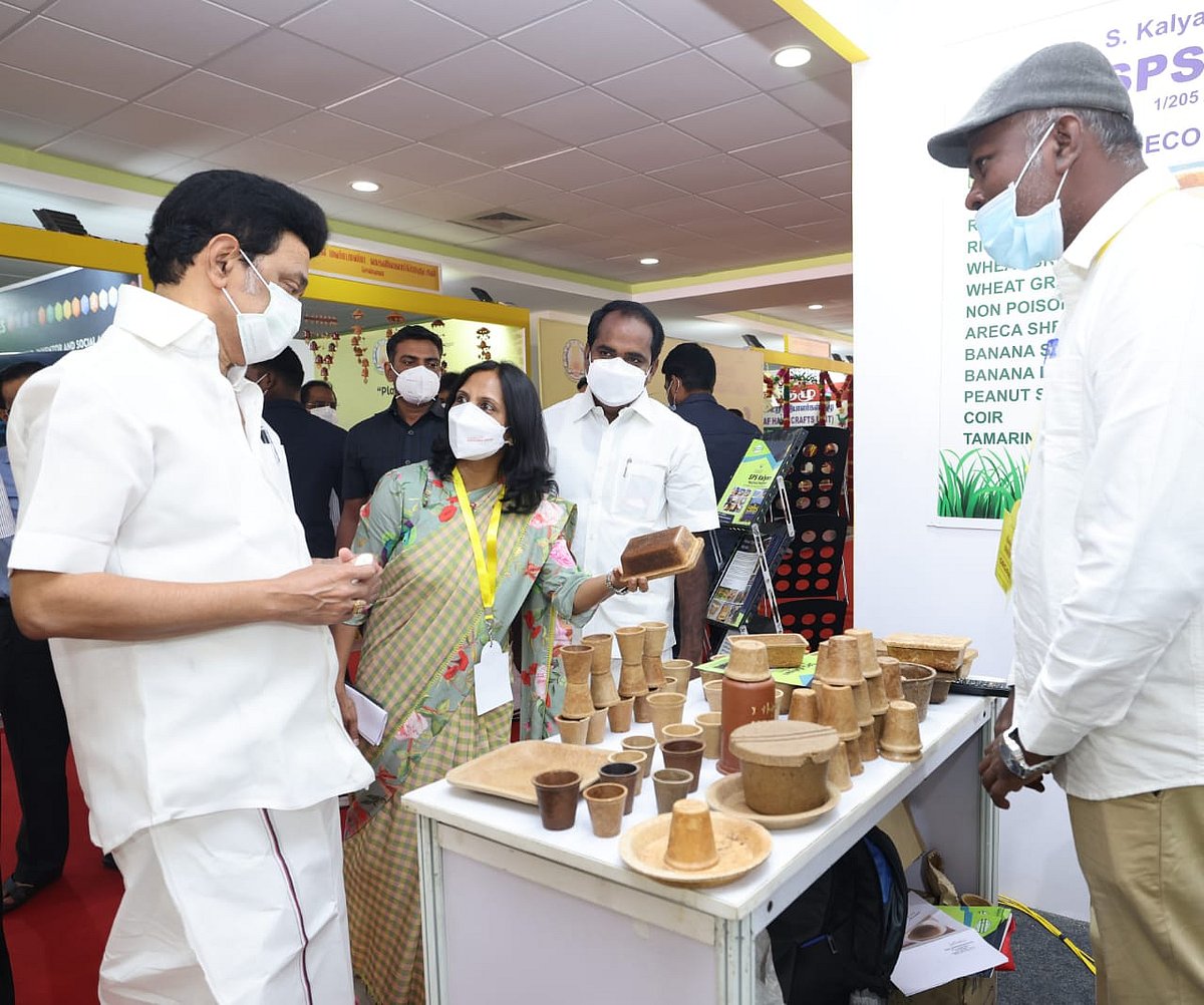 “பிளாஸ்டிக்கிற்கு மாற்றுப் பொருட்கள்” : கண்காட்சியை பார்வையிட்ட முதலமைச்சர் மு.க.ஸ்டாலின்!