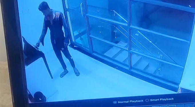 போதையில் ATMல் கைவரிசையை காட்டிய வாலிபர்; ரோட்டில் சென்றபோது மடக்கி பிடித்த திருச்சி ரோந்து போலிஸார்!