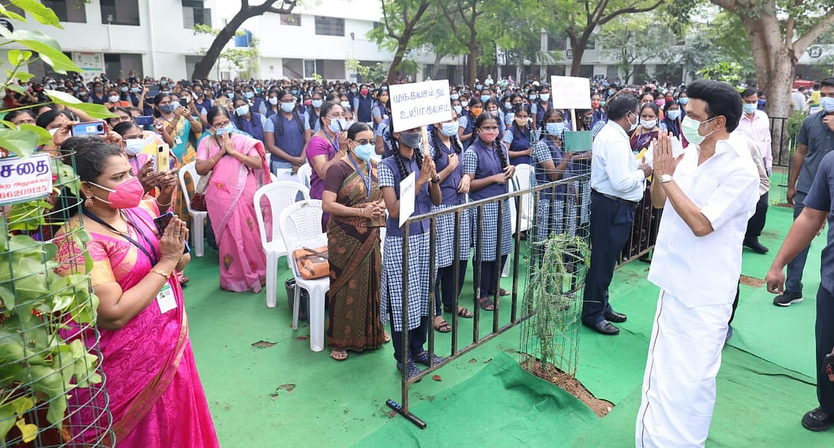 ”தயக்கமின்றி 15-18 வயதுடைய பிள்ளைகளுக்கு தடுப்பூசி செலுத்த அறிவுறுத்துங்கள்” - முதலமைச்சர் மு.க.ஸ்டாலின்